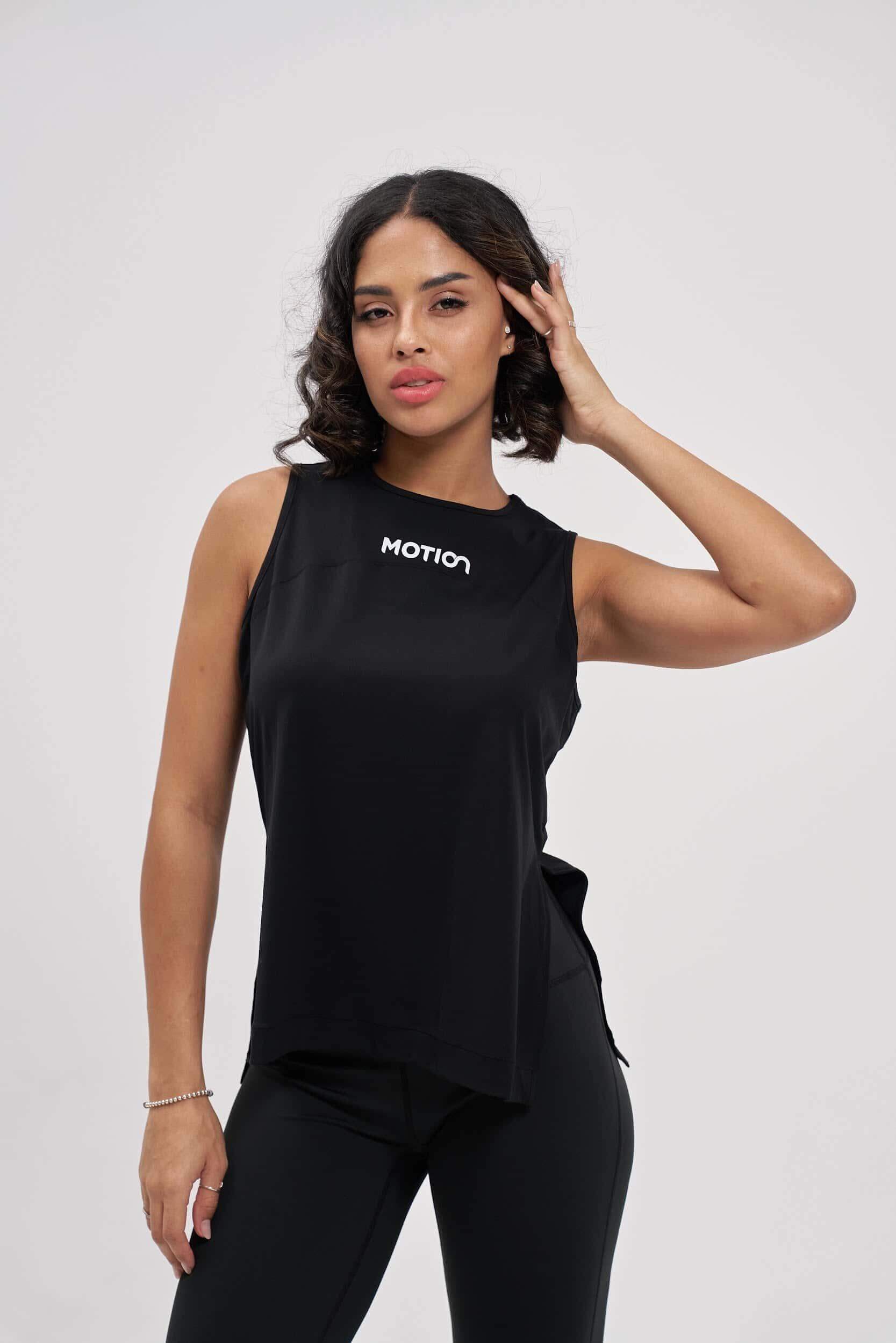 Black lightweight workout tops for daily training routines