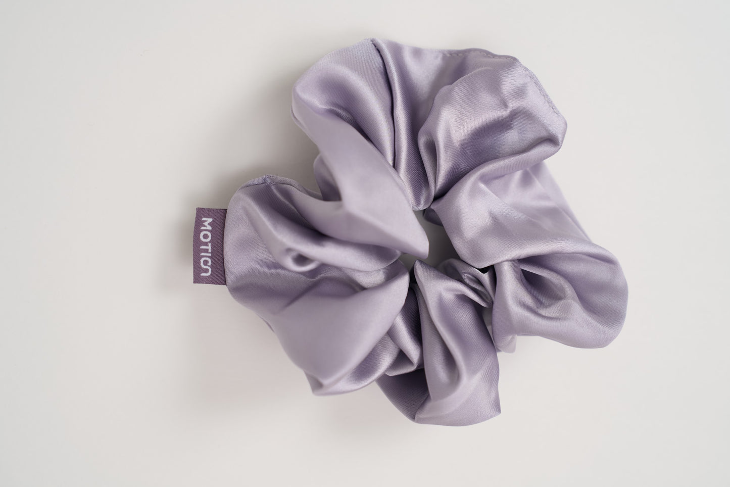 Aura Scrunchie – Silk Hair Scrunchie