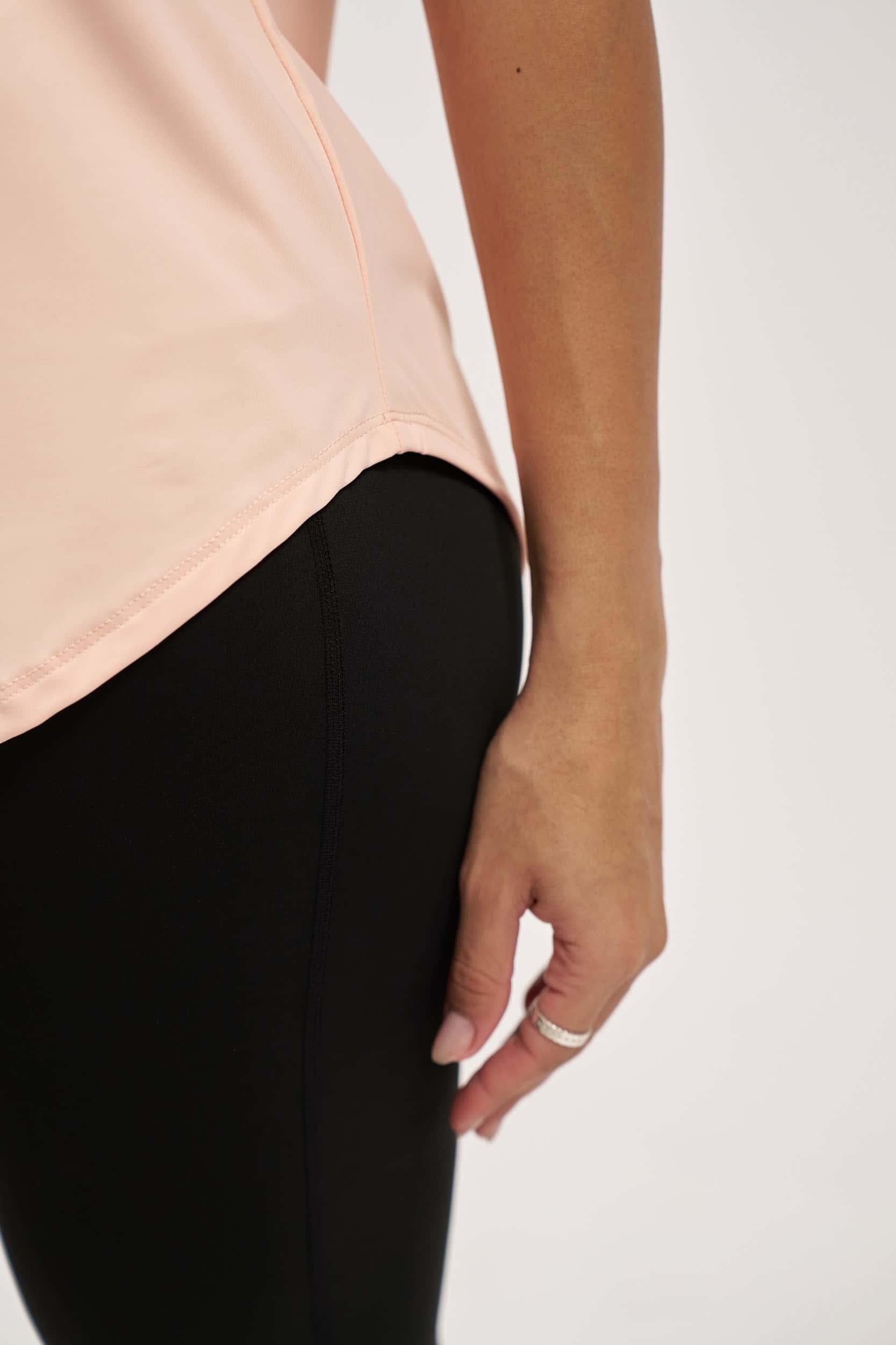 Peach tshirt for gym wear qatar online