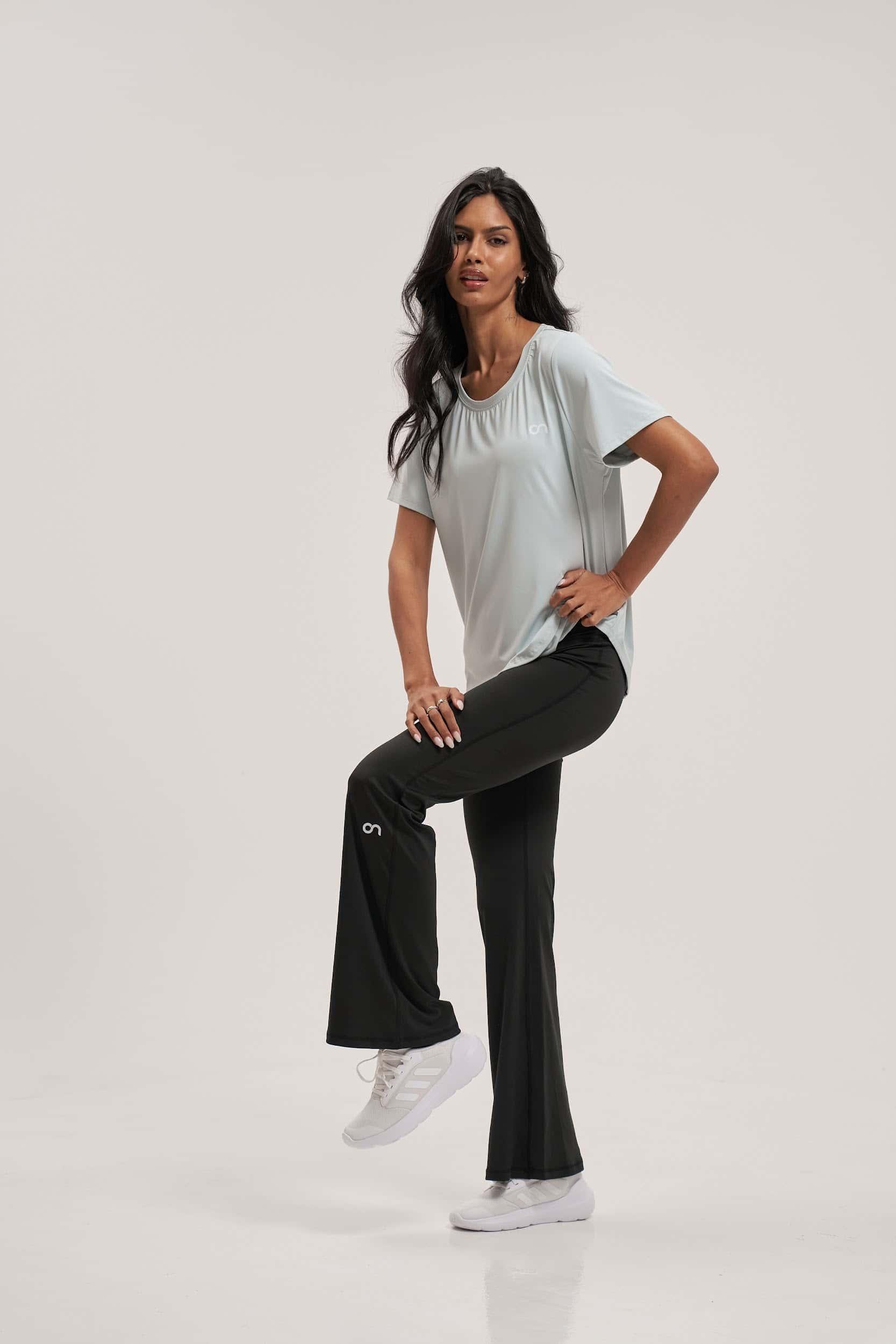 Light green yoga t-shirt – breathable and stretchy for ultimate comfort  