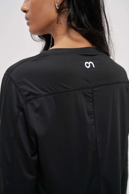 Black Sports Tops for Women